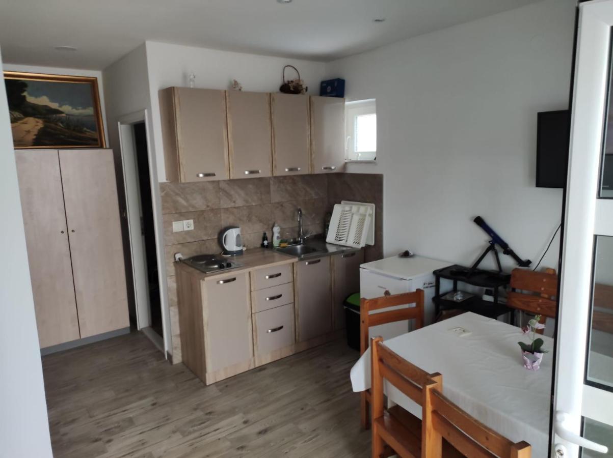 Apartment Zrno Makarska Exteriör bild