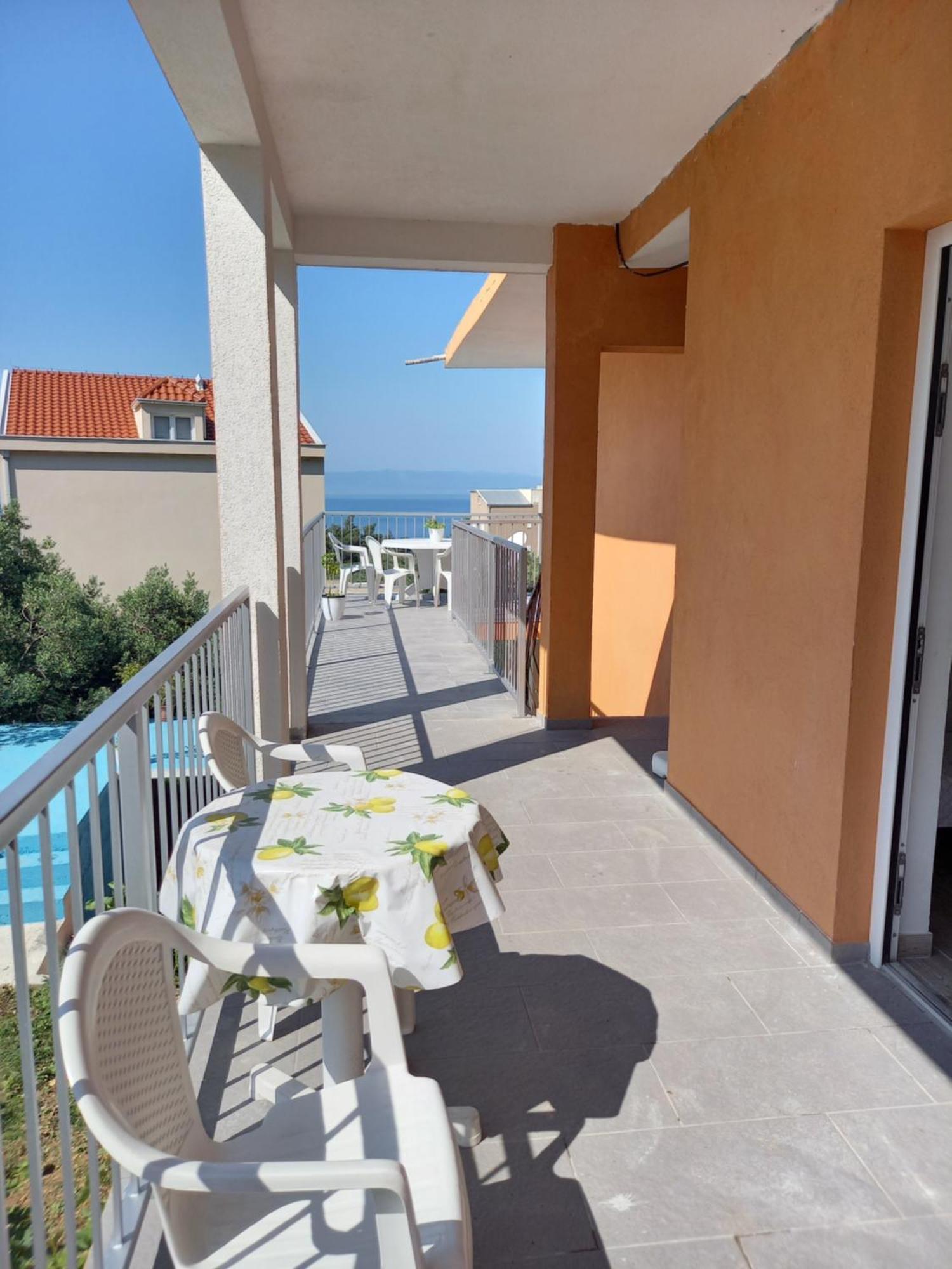 Apartment Zrno Makarska Exteriör bild